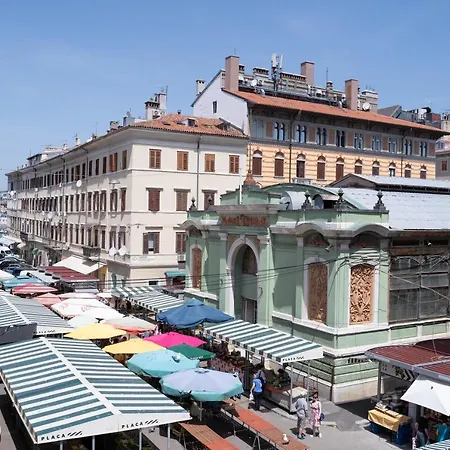 Market - Zagrebacka Apartman Fiume