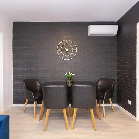 Market - Zagrebacka Apartment Rijeka